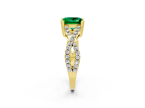 Yellow gold Princess Cut Emerald Solitaire Ring with Four-Prong Setting and Twisted Pavé Band_2
