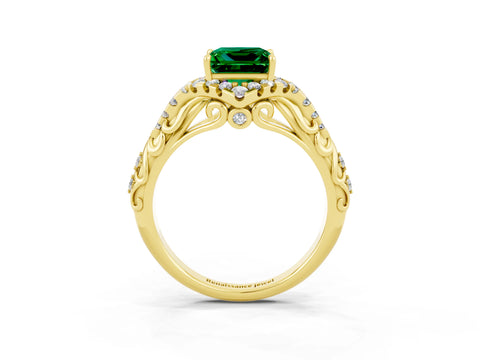 Yellow gold Princess Cut Emerald Solitaire Ring with Hidden Halo and Pavé Band_15