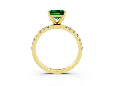 Yellow gold Princess Cut Emerald Solitaire Ring with Pavé Accents and Four-Prong Setting_3