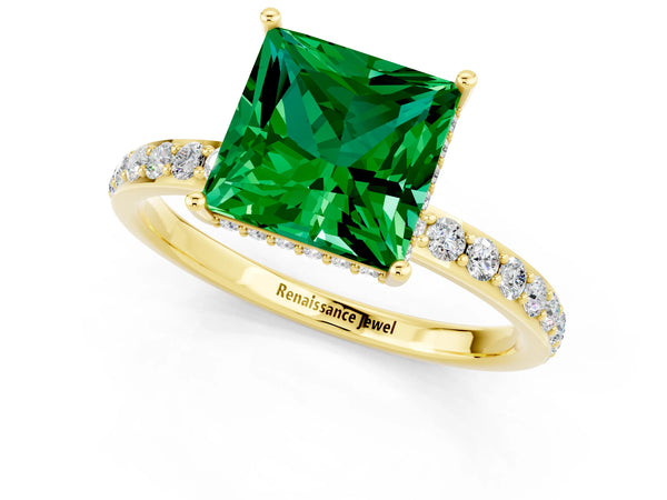 Yellow gold Princess Cut Emerald Solitaire Ring with Pavé Band and Hidden Halo