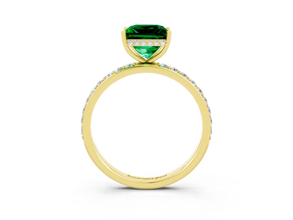 Yellow gold Princess Cut Emerald Solitaire Ring with Pavé Band and Hidden Halo