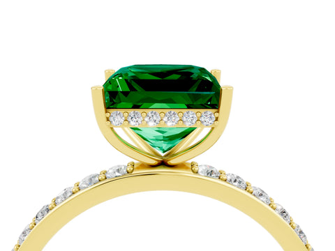 Yellow gold Princess Cut Emerald Solitaire Ring with Pavé Band and Hidden Halo_16