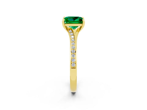 Yellow gold Princess Cut Emerald Solitaire Ring with Pavé Band and Prong Setting_14