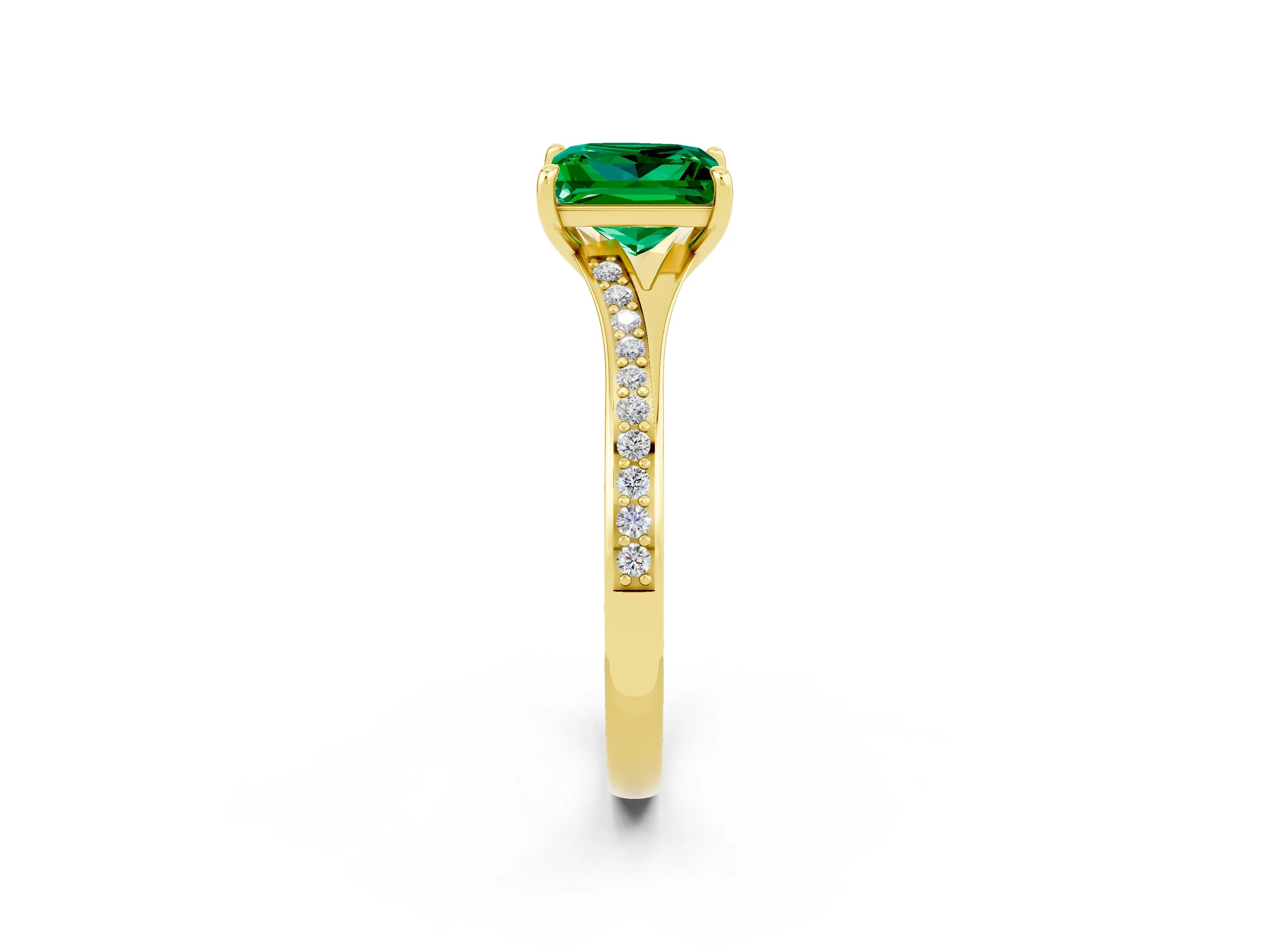 Yellow gold Princess Cut Emerald Solitaire Ring with Pavé Band and Prong Setting_2