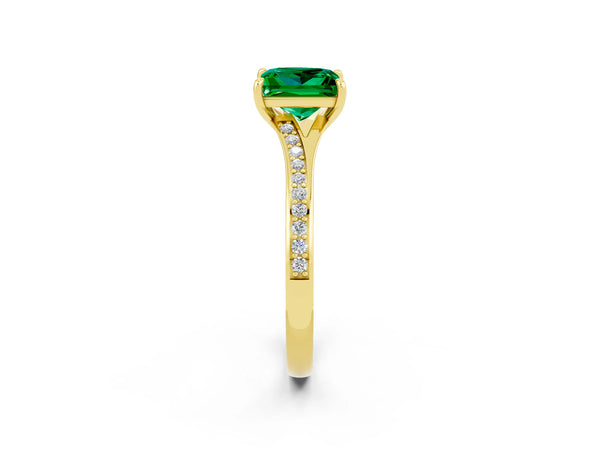 Yellow gold Princess Cut Emerald Solitaire Ring with Pavé Band and Prong Setting
