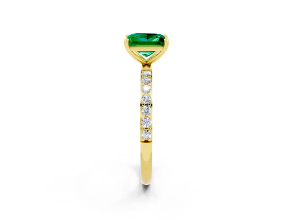Yellow gold Princess Cut Emerald Solitaire Ring with Round  Pavé Band and Prong Setting