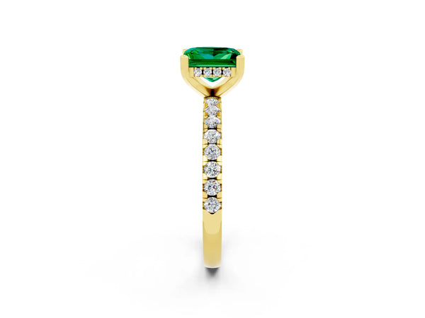 Yellow gold Princess Cut Emerald Solitaire Ring with Round  Pavé Band and Four-Prong Setting