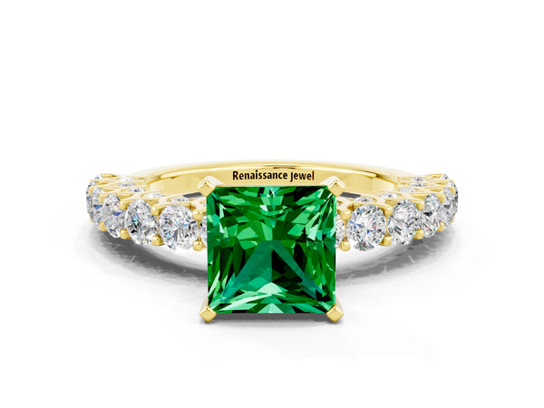 Yellow gold Princess Cut Emerald Solitaire Ring with Shared Prong Pavé Band and Four-Prong Setting