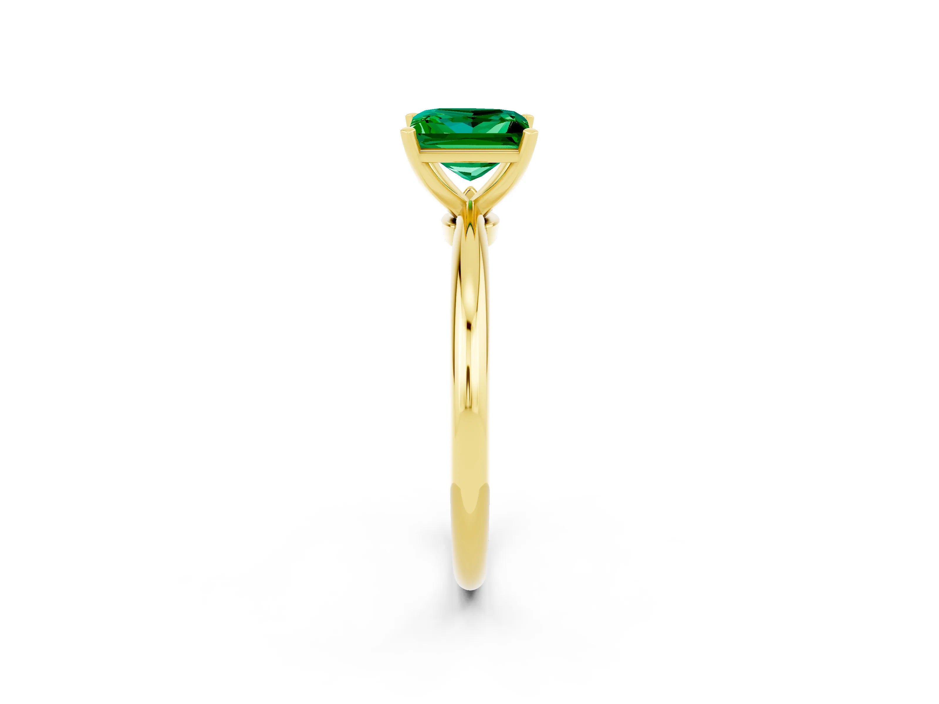 Yellow gold Princess Cut Emerald Solitaire Ring with Six-Prong Setting and Classic Band_2