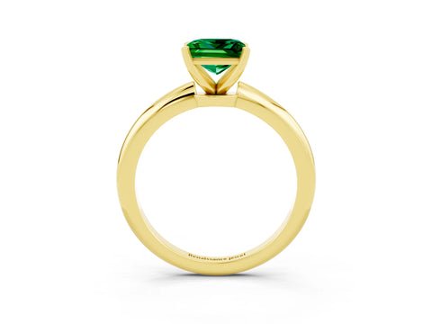 Yellow gold Princess Cut Emerald Solitaire Ring with Six-Prong Setting and Classic Band_3
