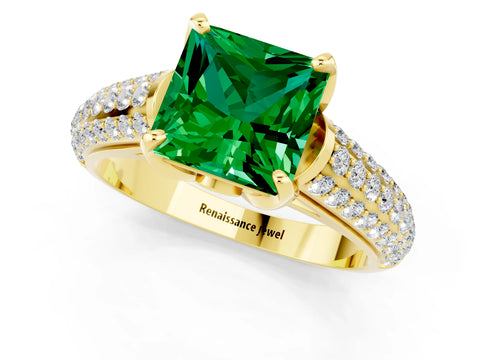 Yellow gold Princess Cut Emerald Solitaire Ring with Three-Row Pavé Band and Four-Prong Setting_13