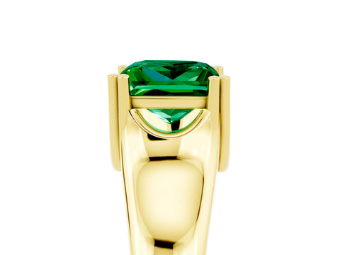 Yellow gold Princess Cut Emerald Solitaire Ring with Wide Band and Prong Setting_5