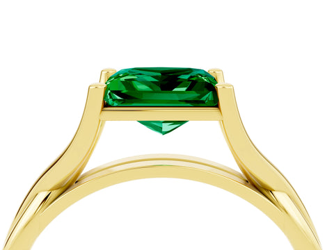 Yellow gold Princess Cut Emerald Solitaire Twist Band Prong Setting Ring_63