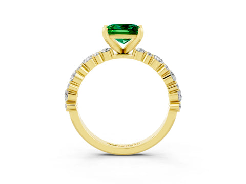 Yellow gold Princess Cut Emerald Solitaire with Side Stones, Pave Band, Four-Prong Setting_39