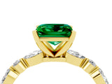 Yellow gold Princess Cut Emerald Solitaire with Side Stones on a Pavé Band and Four-Prong Setting_4
