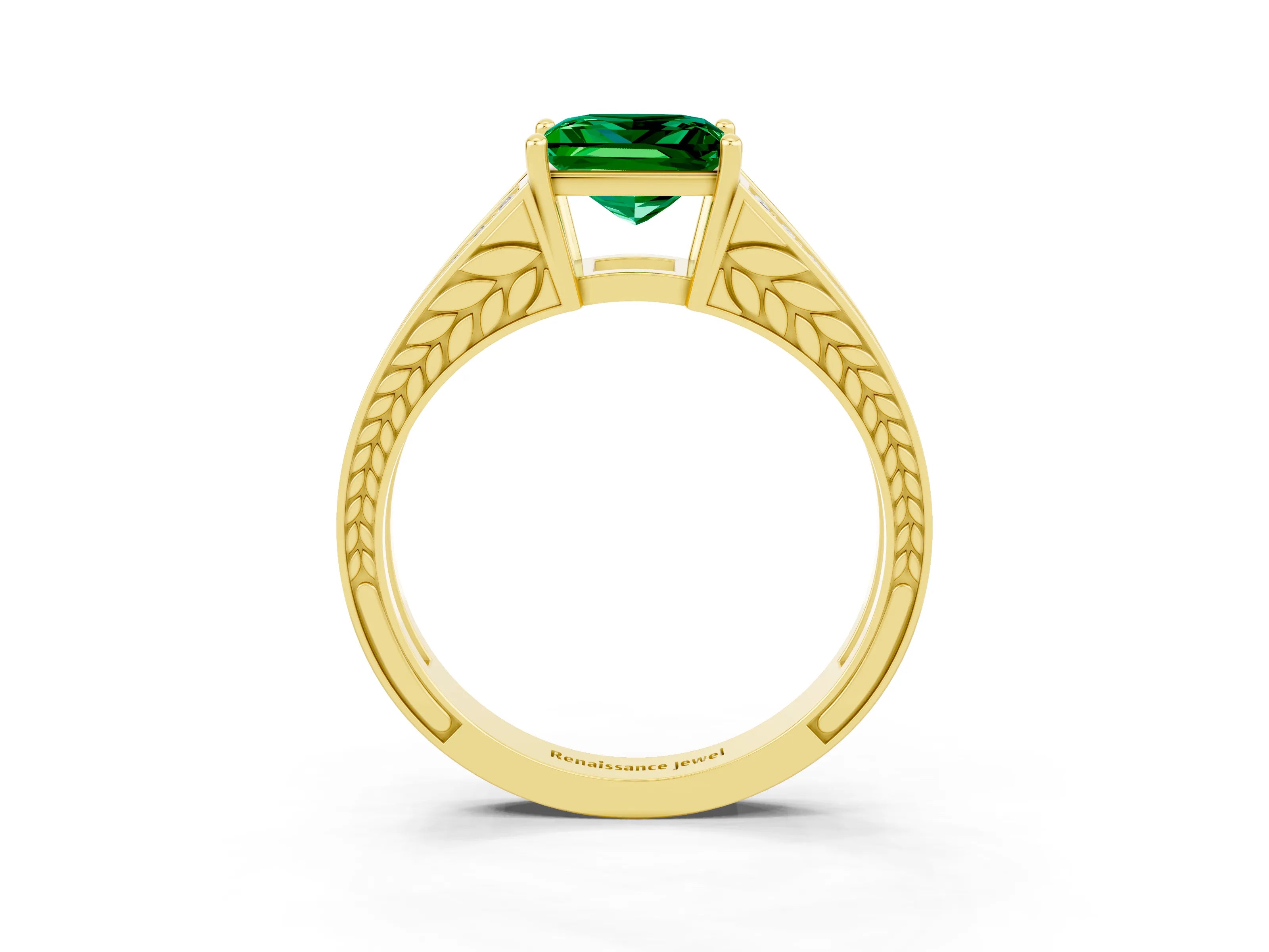 Yellow gold Princess Cut Emerald Split Shank Ring with Pavé Band and Four-Prong Setting_3