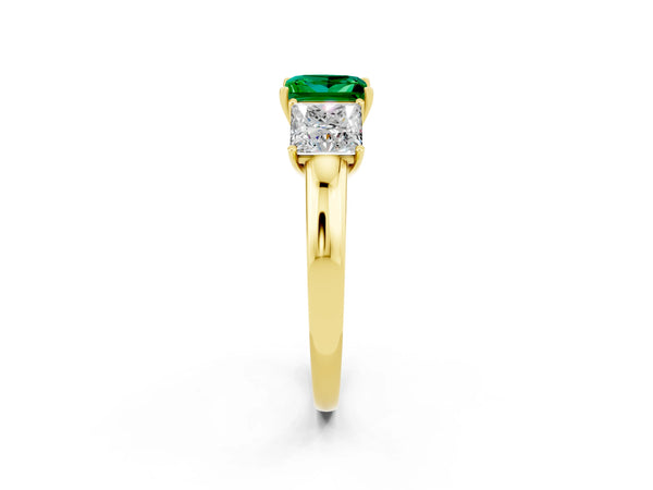Yellow gold Princess Cut Emerald Three-Stone Ring with Four-Prong Setting and Classic Band