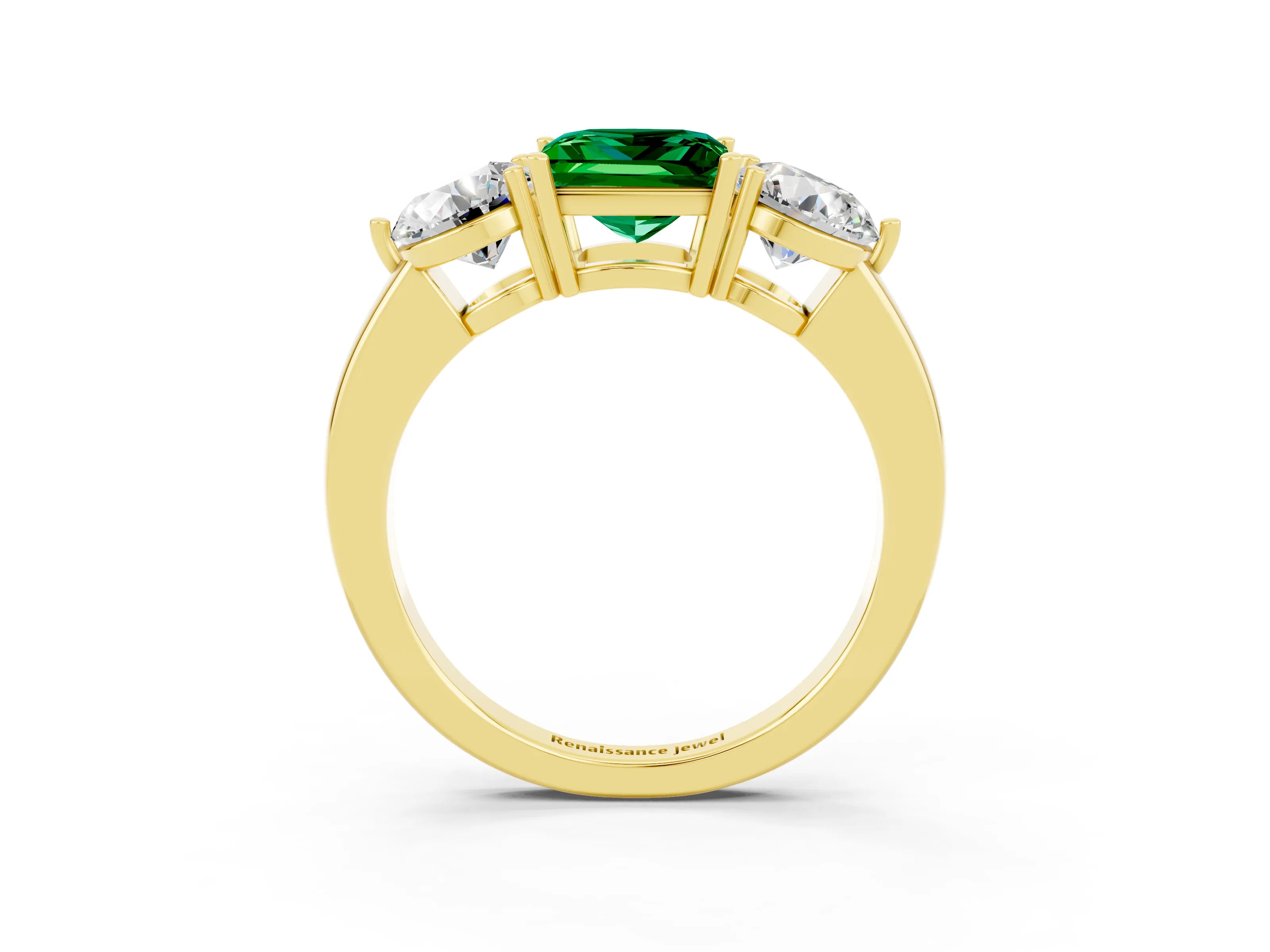 Yellow gold Princess Cut Emerald Three-Stone Ring with Prong Setting and Classic Band_3