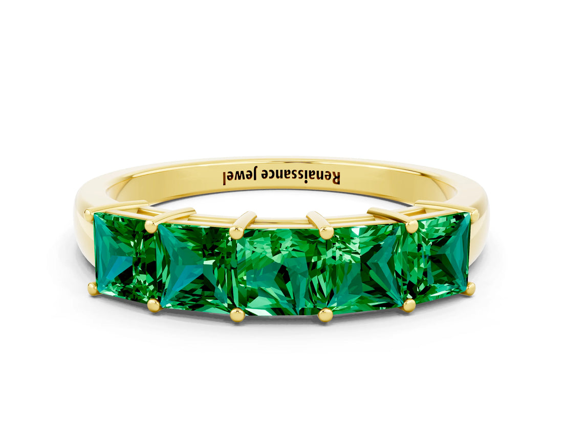 Yellow gold Princess Cut Five-Stone Emerald Band with Prong Setting_6