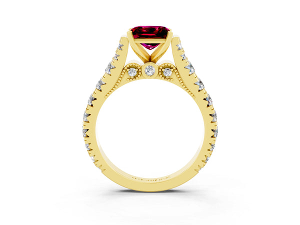 Yellow gold Princess Cut Garnet Classic Solitaire Ring with Pavé Band and Four-Prong Setting