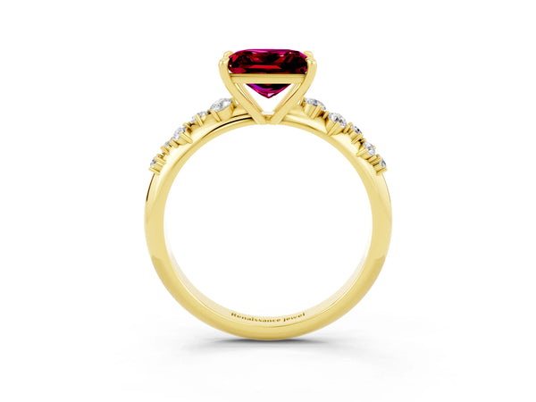 Yellow gold Princess Cut Garnet Cluster Side Stone Solitaire Ring with Prong Setting
