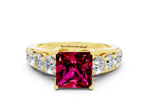 Yellow gold Princess Cut Garnet Engagement Ring with Pavé Band and Four-Prong Setting