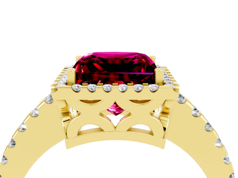 Yellow gold Princess Cut Garnet Halo Engagement Ring with Pavé Band and Prong Setting_16