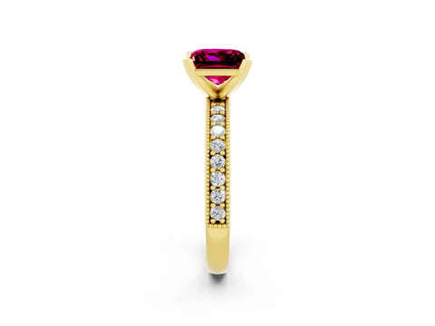 Yellow gold Princess Cut Garnet Milgrain Pavé Engagement Ring with Four-Prong Setting_14