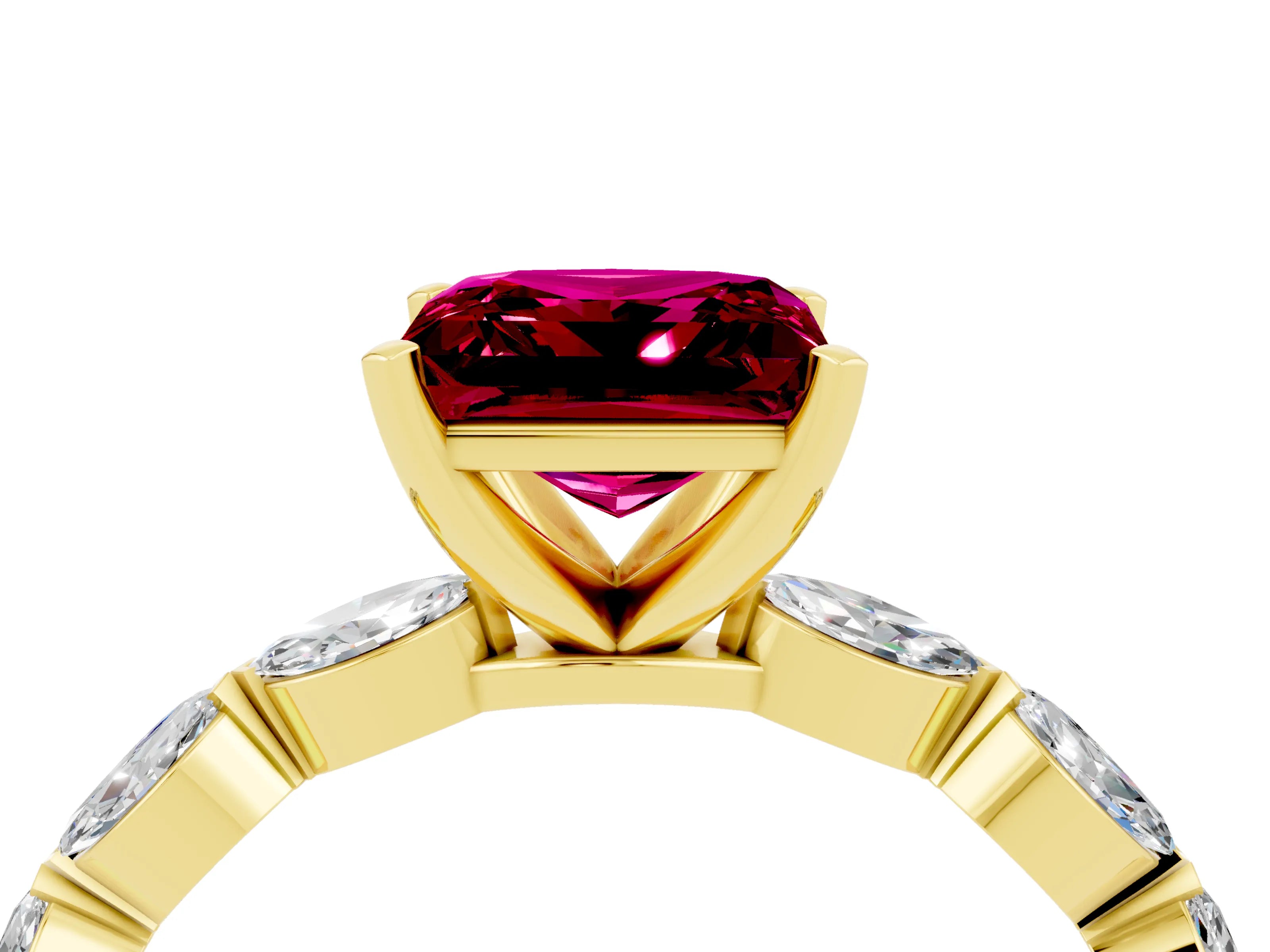 Yellow gold Princess Cut Garnet Ring with Marquise Side Stones and Prong Setting_4