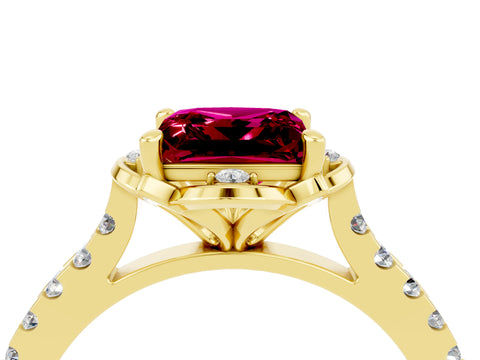 Yellow gold Princess Cut Garnet Ring with Pavé Band and Floral Prong Setting_4