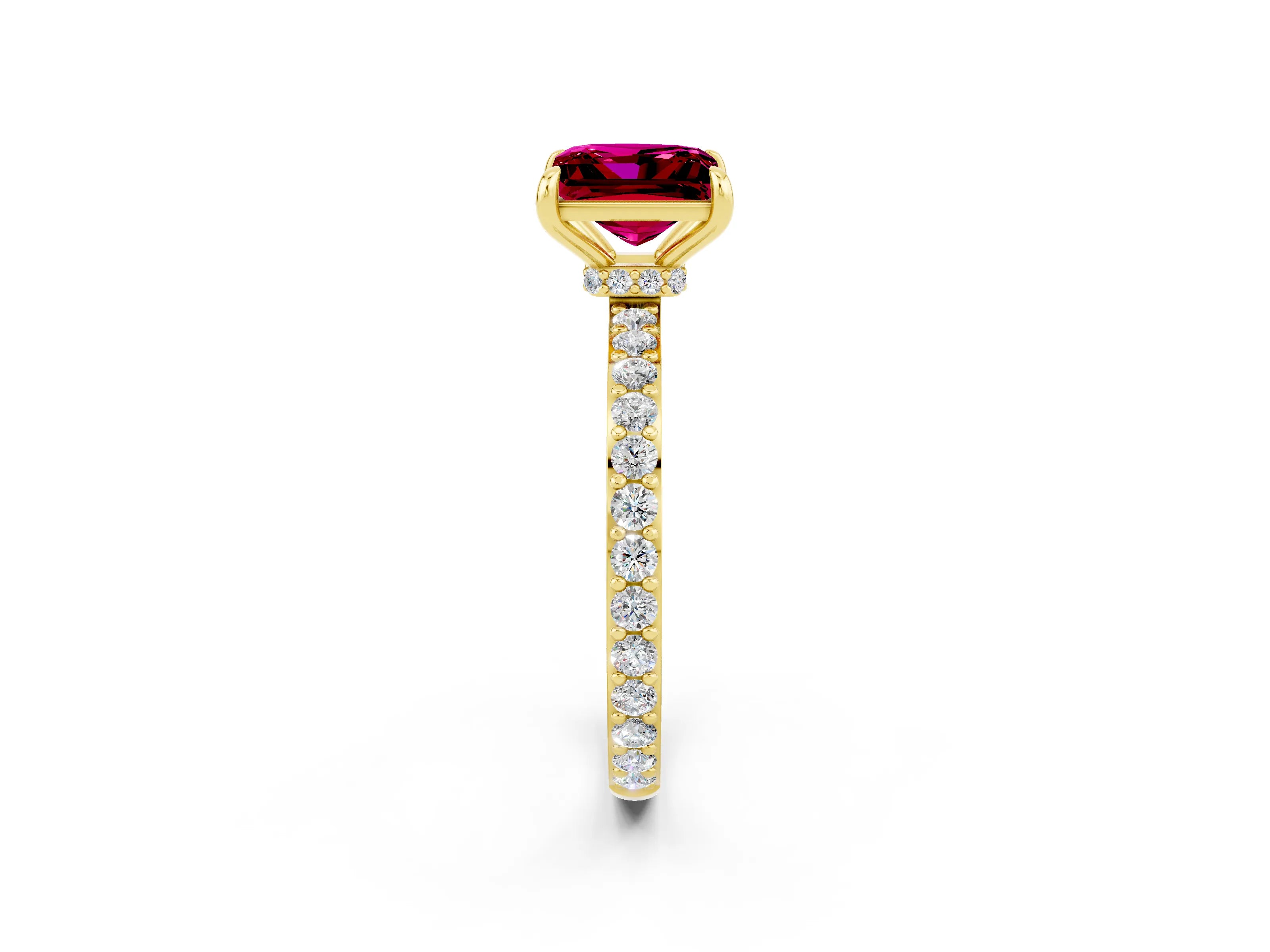 Yellow gold Princess Cut Garnet Solitaire Engagement Ring with Pavé Band and Four-Prong Setting_2