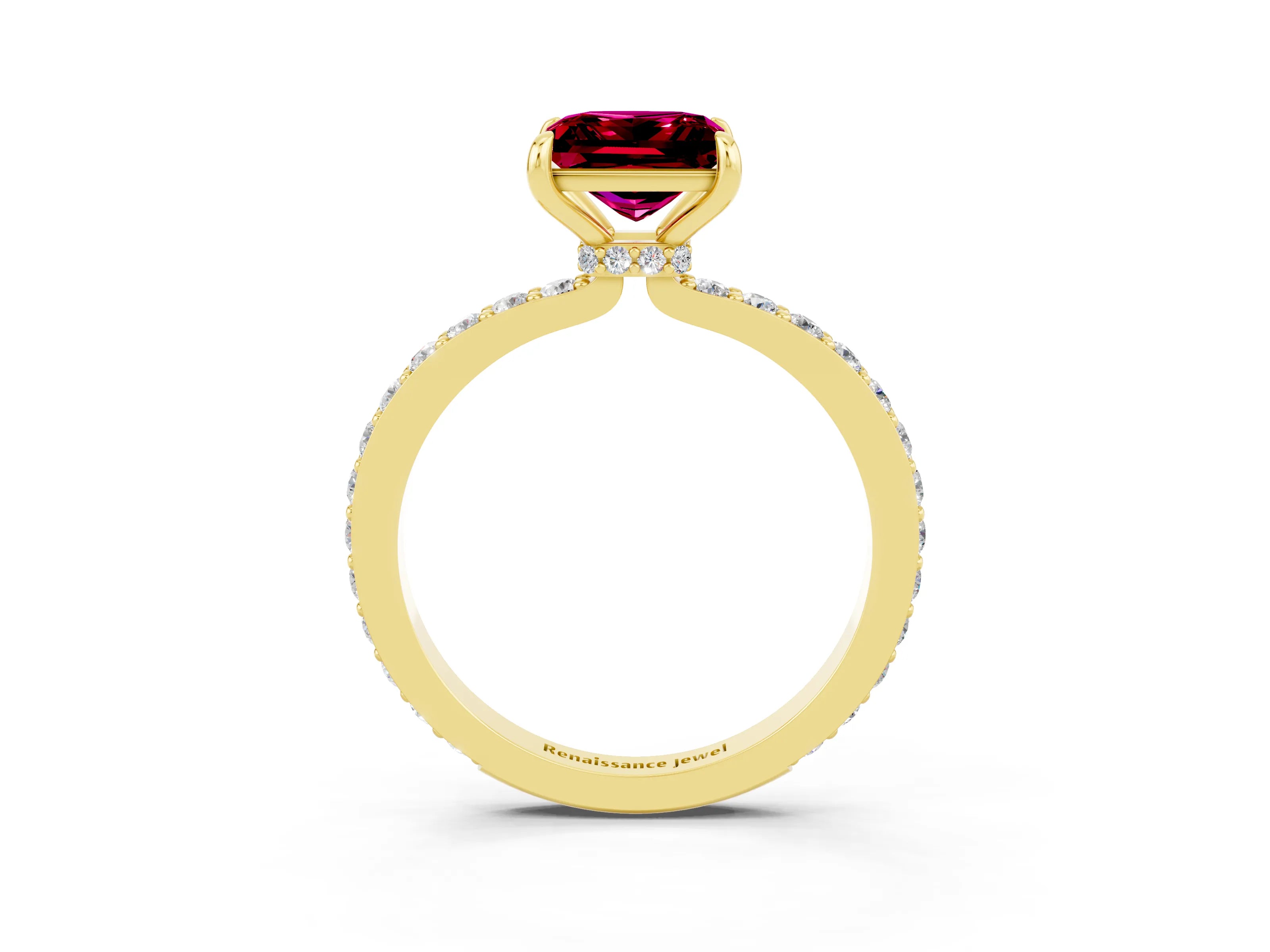 Yellow gold Princess Cut Garnet Solitaire Engagement Ring with Pavé Band and Four-Prong Setting_3