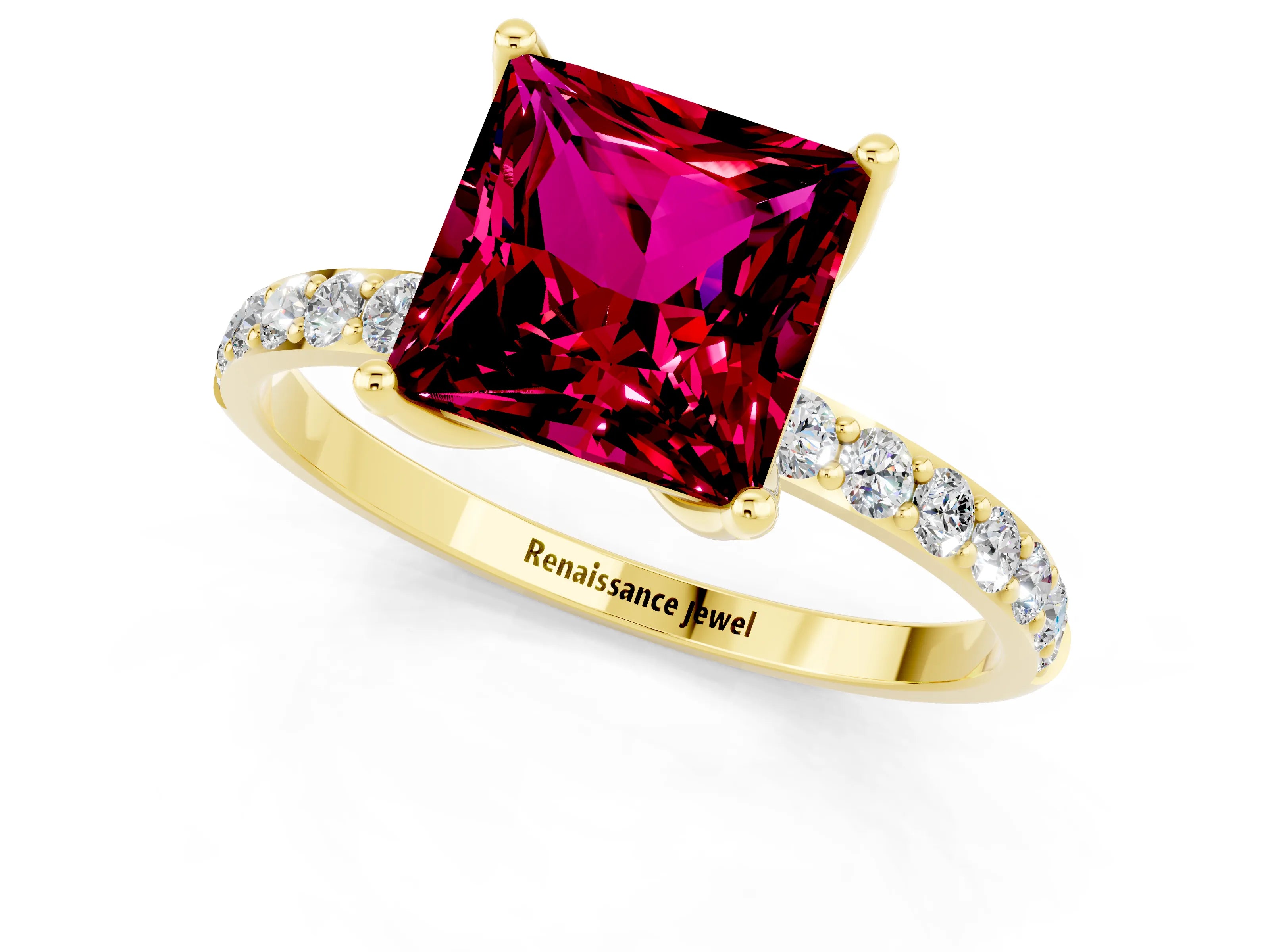 Yellow gold Princess Cut Garnet Solitaire Engagement Ring with Pavé Band and Prong Setting_1