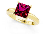 Yellow gold Princess Cut Garnet Solitaire Engagement Ring with Round Band and Four-Prong Setting_1