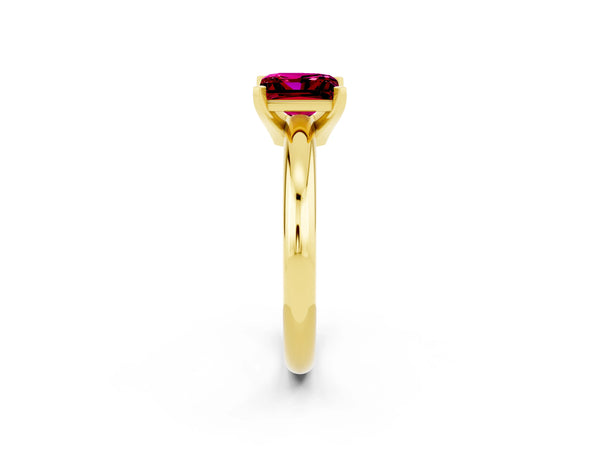 Yellow gold Princess Cut Garnet Solitaire Engagement Ring with Round Band and Four-Prong Setting