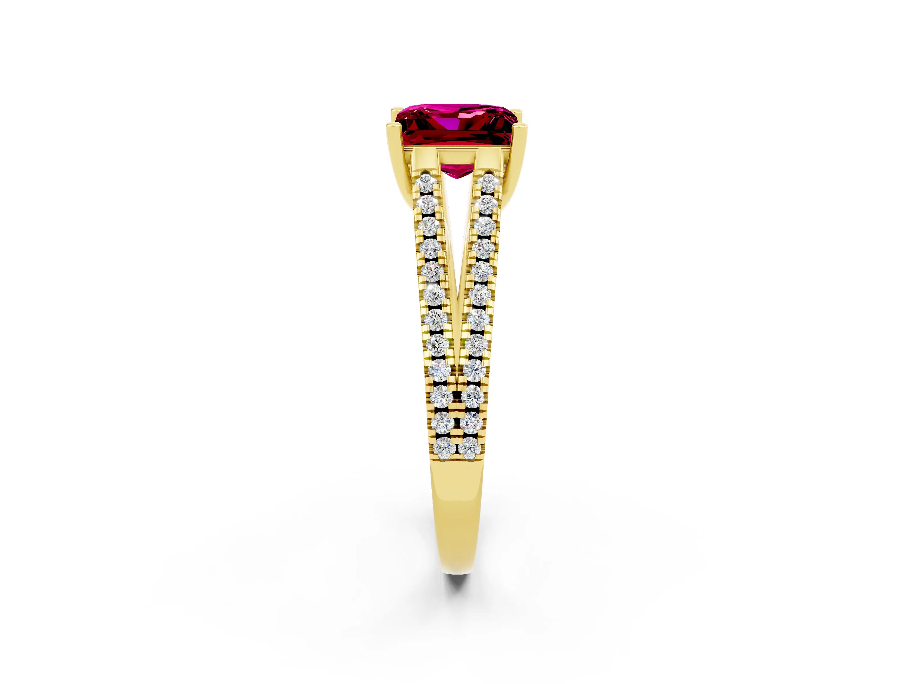 Yellow gold Princess Cut Garnet Solitaire Engagement Ring with Split Shank Pavé Band_2