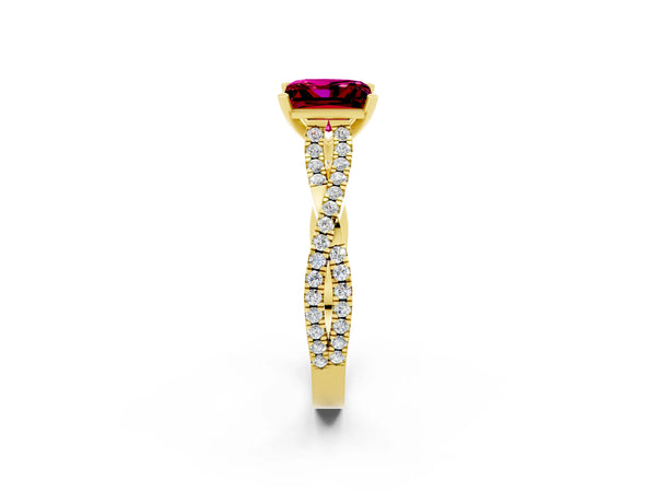 Yellow gold Princess Cut Garnet Solitaire Engagement Ring with Twisted Pavé Band and Four-Prong Setting