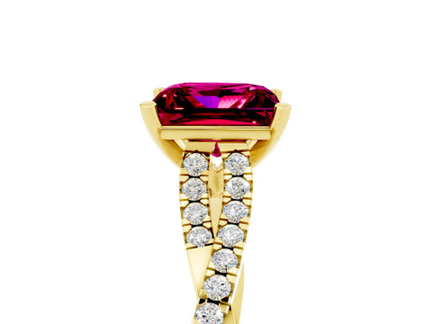 Yellow gold Princess Cut Garnet Solitaire Engagement Ring with Twisted Pavé Band and Four-Prong Setting_17