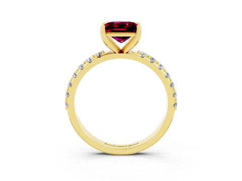 Yellow gold Princess Cut Garnet Solitaire Pavé Band with Four-Prong Setting_3