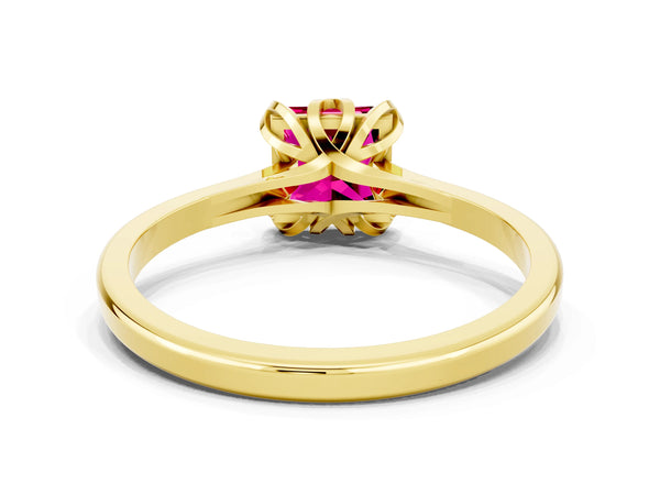 Yellow gold Princess Cut Garnet Solitaire Ring with Flower Prong Setting and Classic Band