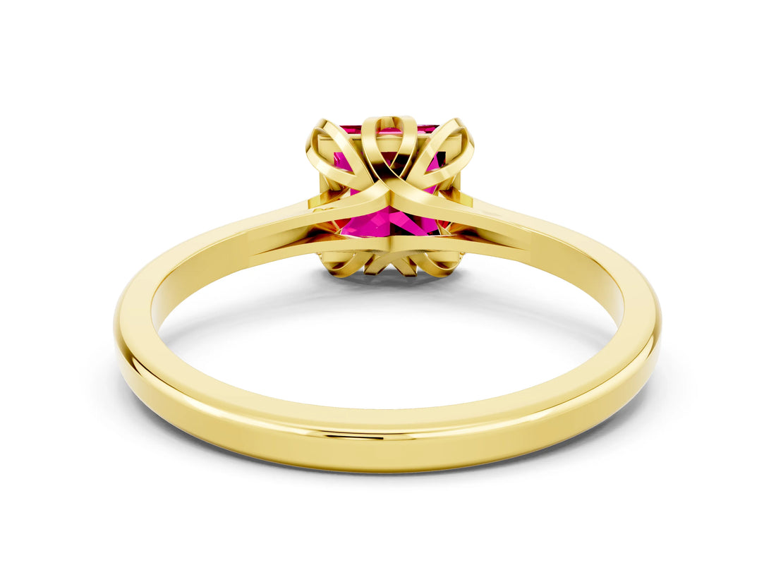 Yellow gold Princess Cut Garnet Solitaire Ring with Flower Prong Setting and Classic Band_36