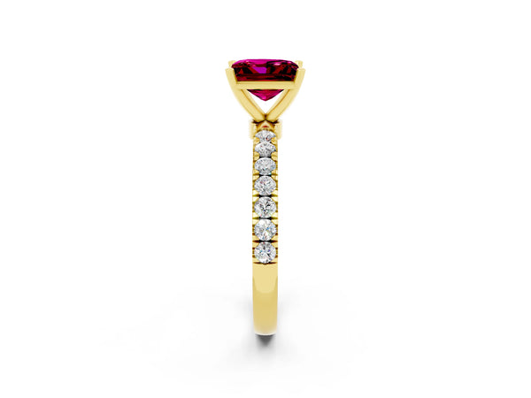 Yellow gold Princess Cut Garnet Solitaire Ring with Pavé Accents and Four-Prong Setting