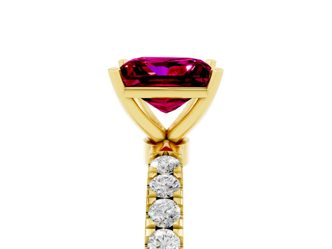 Yellow gold Princess Cut Garnet Solitaire Ring with Pavé Accents and Four-Prong Setting_5