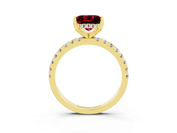 Yellow gold Princess Cut Garnet Solitaire Ring with Round  Pavé Band and Four-Prong Setting