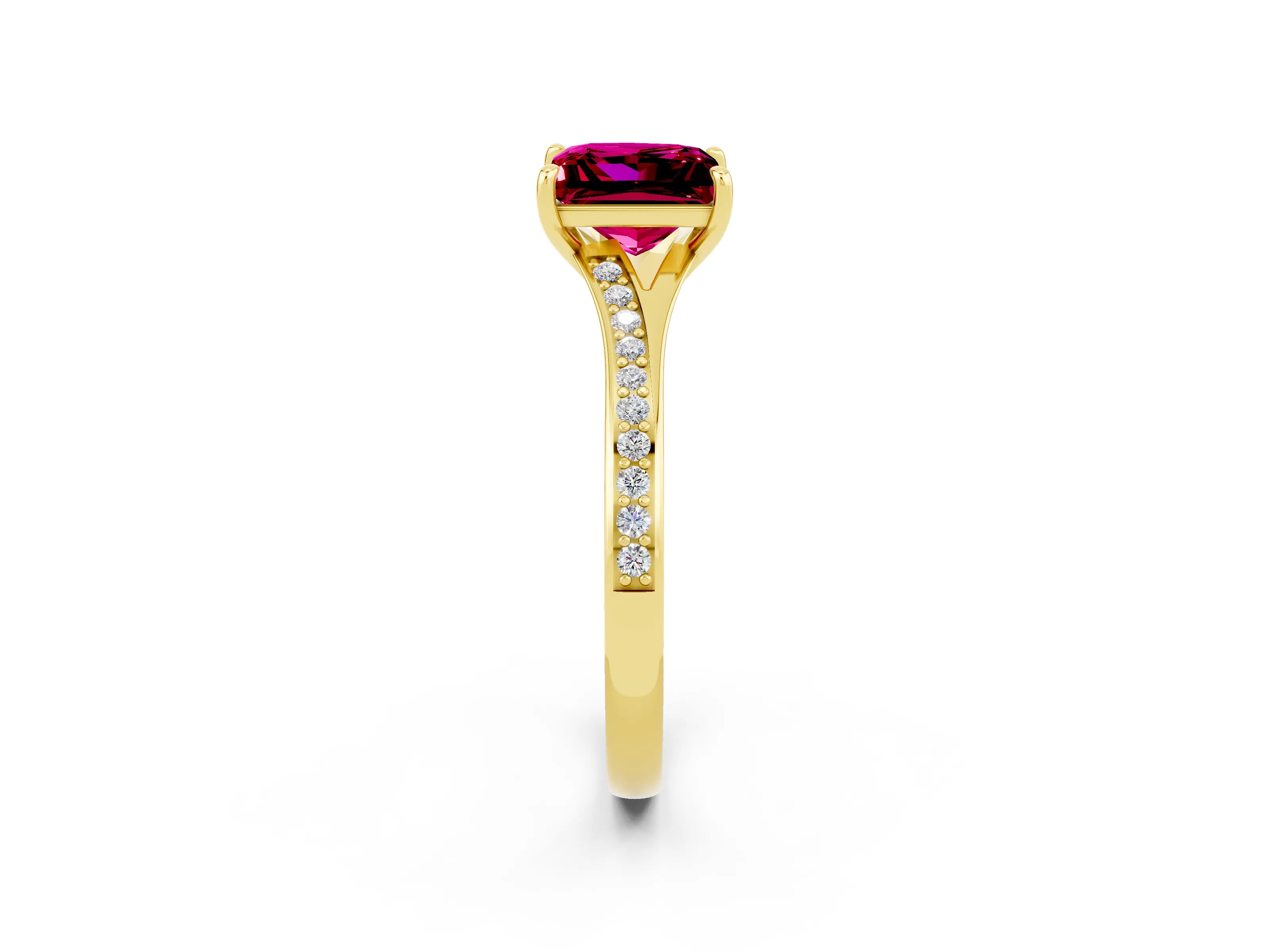 Yellow gold Princess Cut Garnet Solitaire Ring with Pavé Band and Prong Setting_14