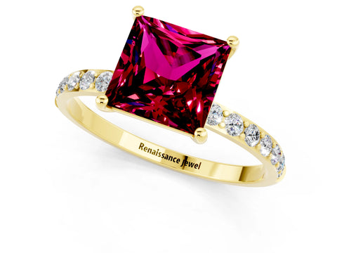 Yellow gold Princess Cut Garnet Solitaire Ring with Pave Band and Four Prong Setting_25