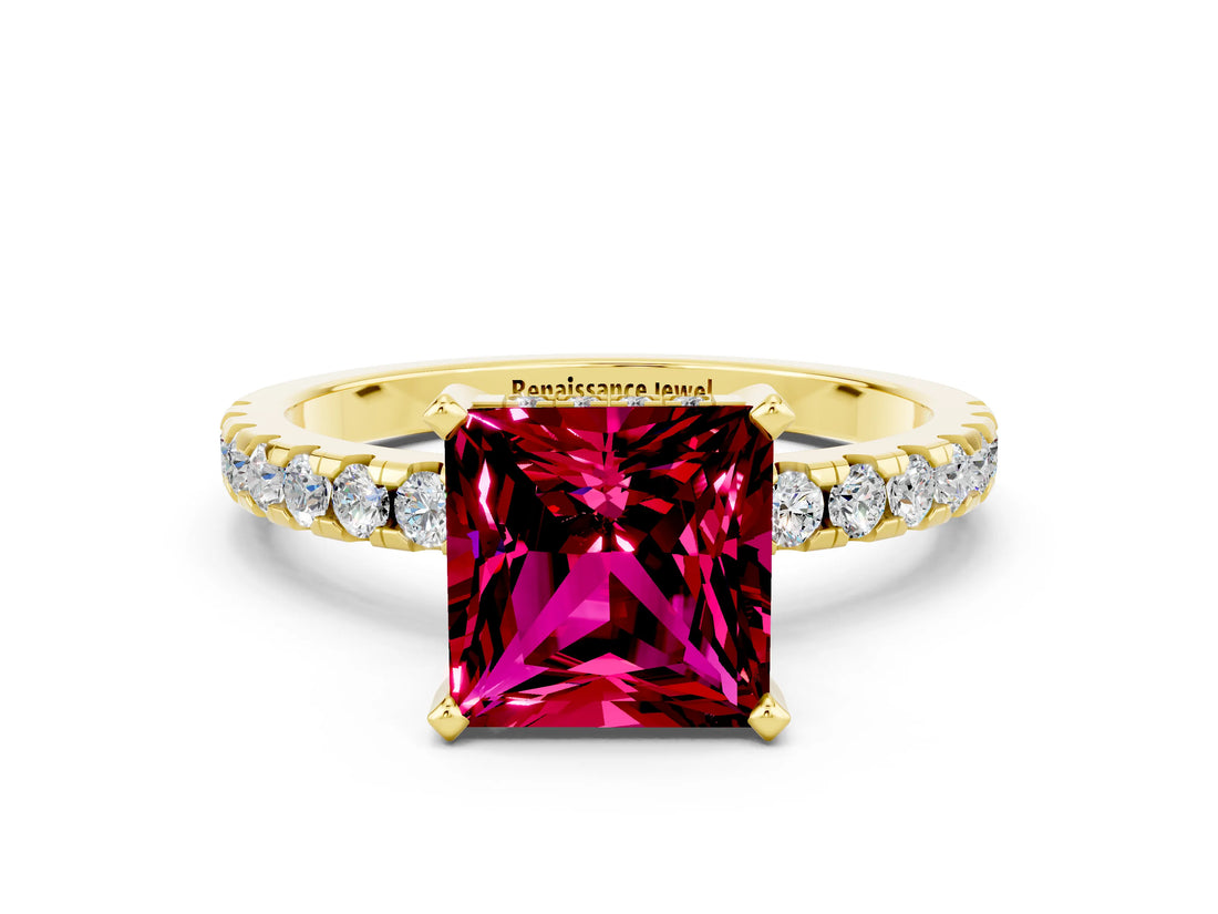 Yellow gold Princess Cut Garnet Solitaire Ring with Round  Pavé Band and Four-Prong Setting_36