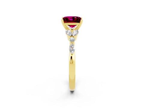 Yellow gold Princess Cut Garnet Solitaire Ring with Side Stones and Four-Prong Setting_14