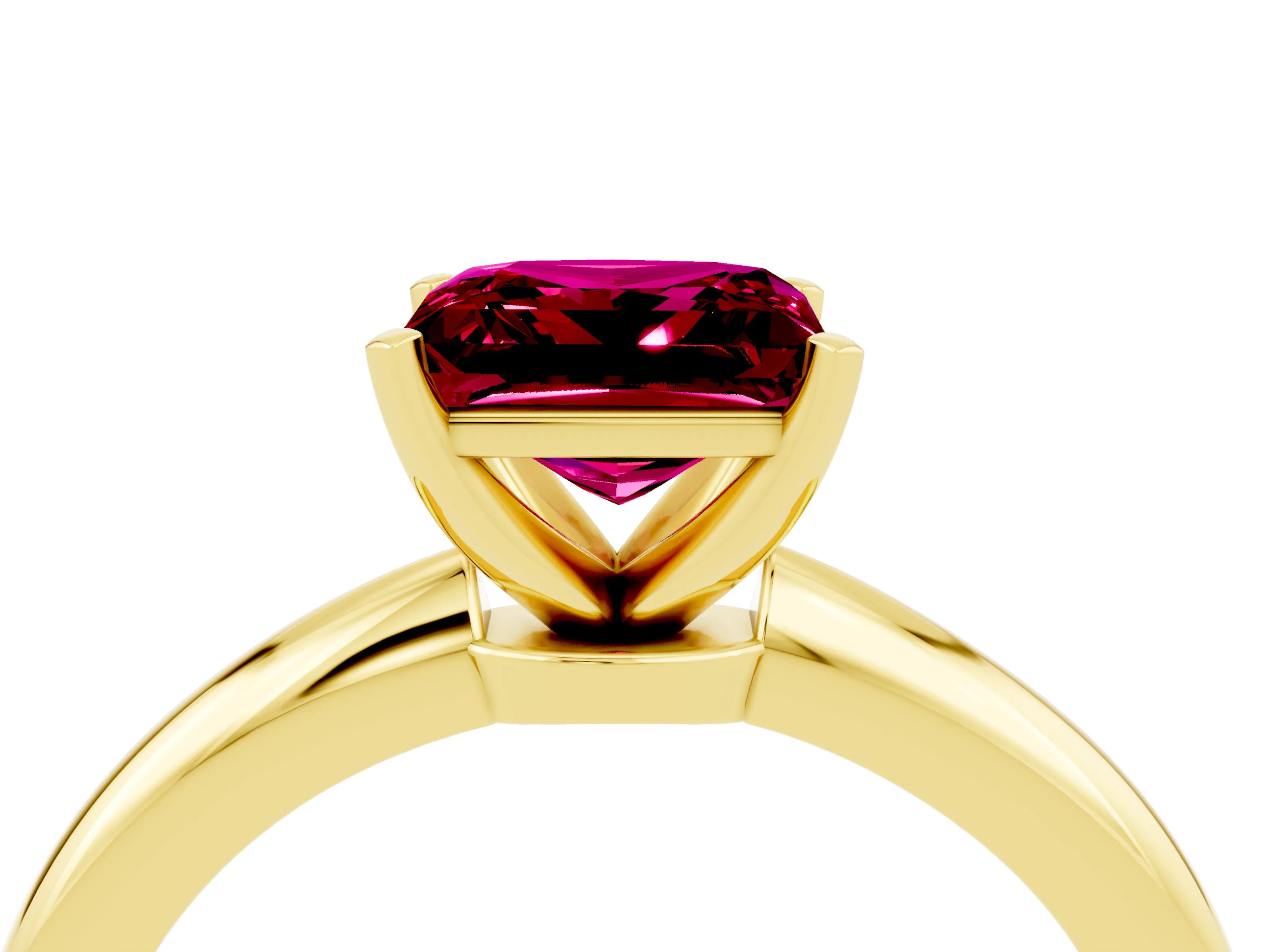 Yellow gold Princess Cut Garnet Solitaire Ring with Six-Prong Setting and Classic Band_4