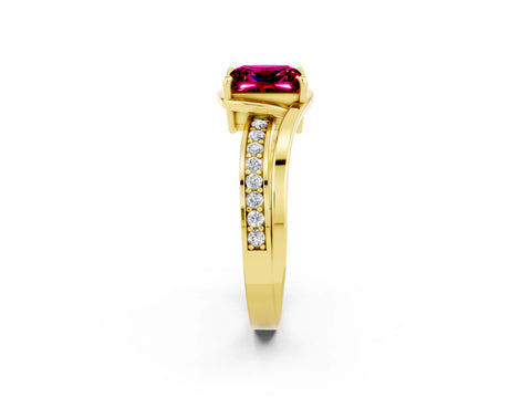 Yellow gold Princess Cut Garnet Solitaire Ring with Split Shank and Prong Setting_2